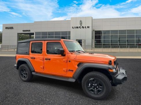 Used 2025 Jeep Wrangler Unlimited Sport AWD/4WD image 1