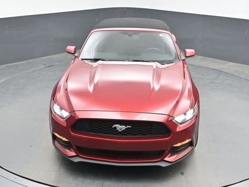 Used 2017 Ford Mustang Convertible RWD image 14
