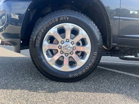 Used 2026 RAM 2500 Laramie AWD/4WD image 32