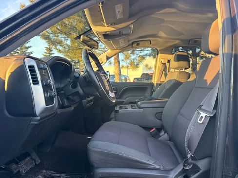 Used 2015 GMC Sierra 1500 SLE w/ SLE Value Package image 5