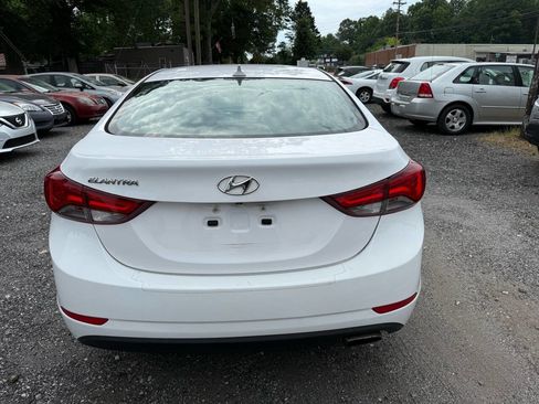 Used 2015 Hyundai Elantra Sport w/ Option Group 04 FWD image 8