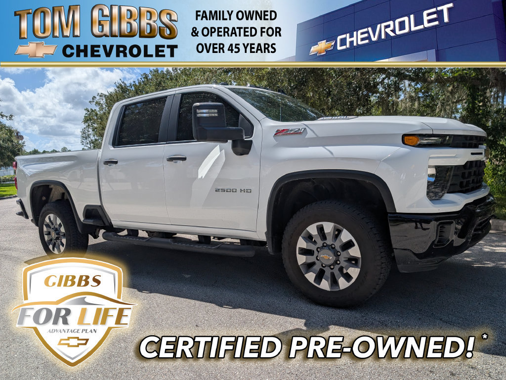 Used 2026 Chevrolet Silverado 2500 Custom w/ Custom Value Package AWD/4WD image 1