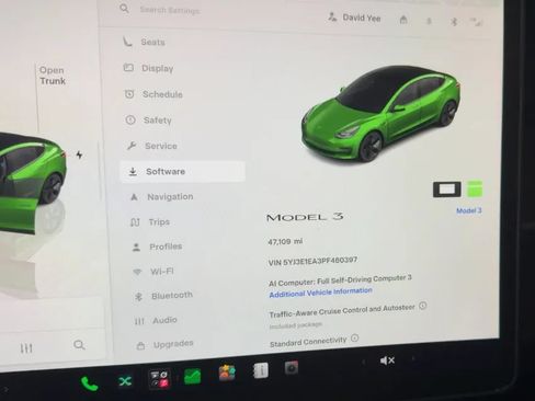 Used 2023 Tesla Model 3 Standard Range RWD image 3