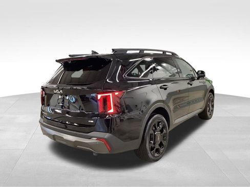 Certified 2024 Kia Sorento SX Prestige w/ Sage Leather Package AWD/4WD image 26