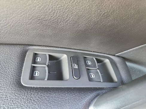 Used 2016 Volkswagen Passat 1.8T R-Line w/ R-Line Lighting Package FWD image 24