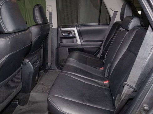 Used 2022 Toyota 4Runner TRD Sport image 13