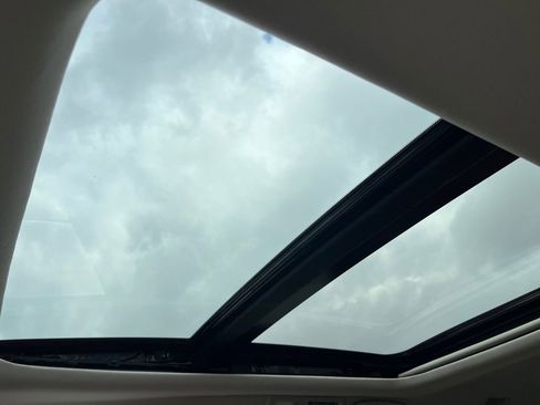 New 2026 Nissan Pathfinder Platinum image 7