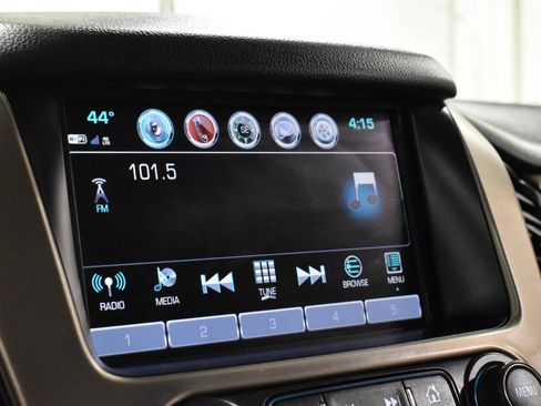 Used 2020 GMC Yukon XL Denali w/ Denali Ultimate Black Edition image 18