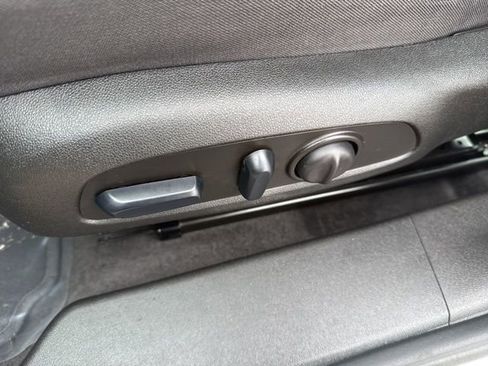 Used 2024 Chevrolet Malibu LT image 13