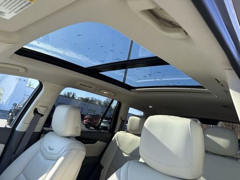 Certified 2023 Cadillac XT6 Premium Luxury image 19