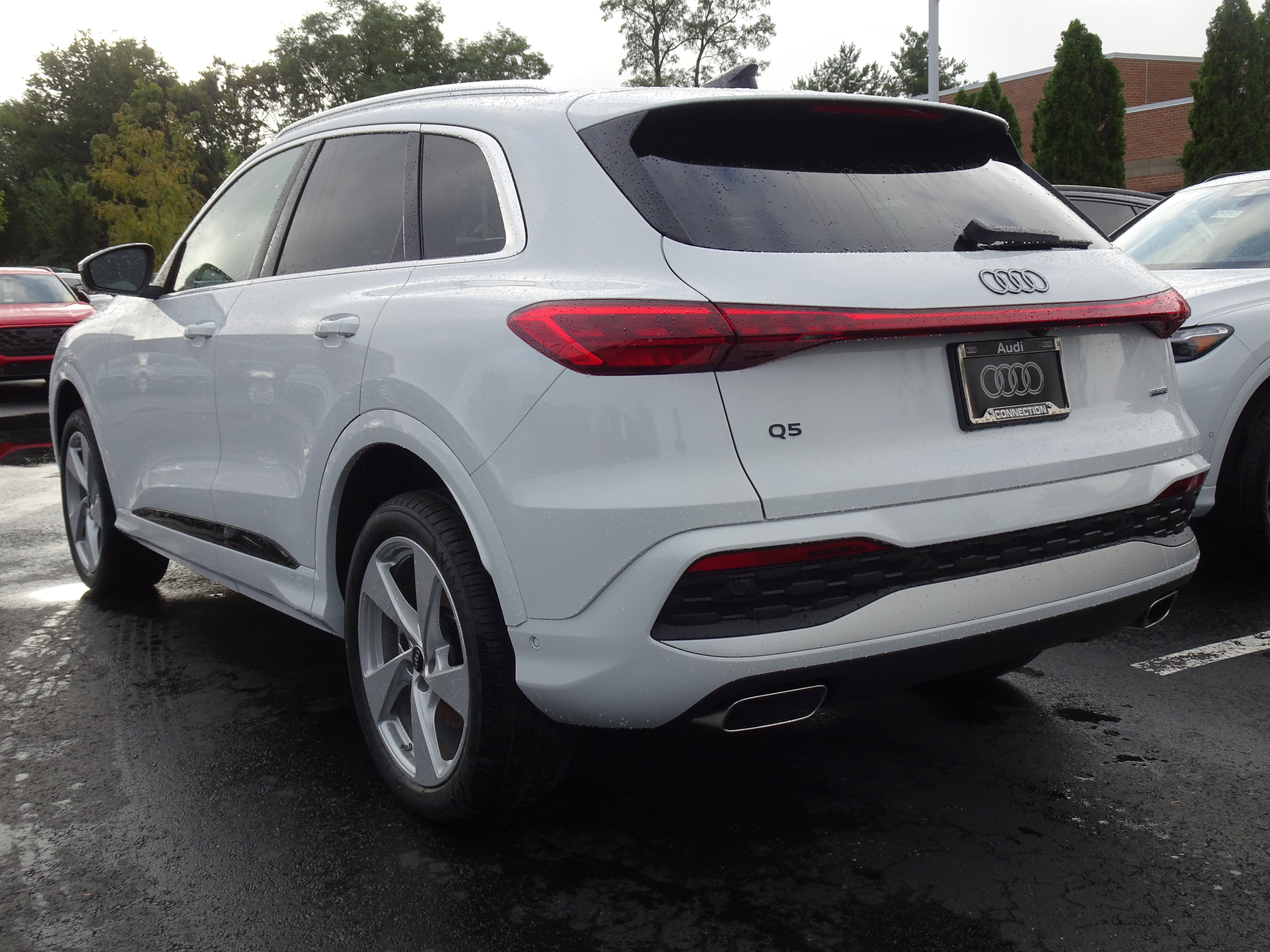 New 2026 Audi Q5 Premium Plus AWD/4WD image 3