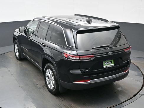 Used 2023 Jeep Grand Cherokee Limited w/ MOPAR Finishing Package image 36