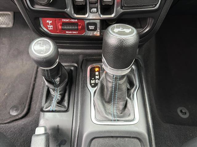 Used 2021 Jeep Wrangler Unlimited Rubicon 4xe AWD/4WD image 16