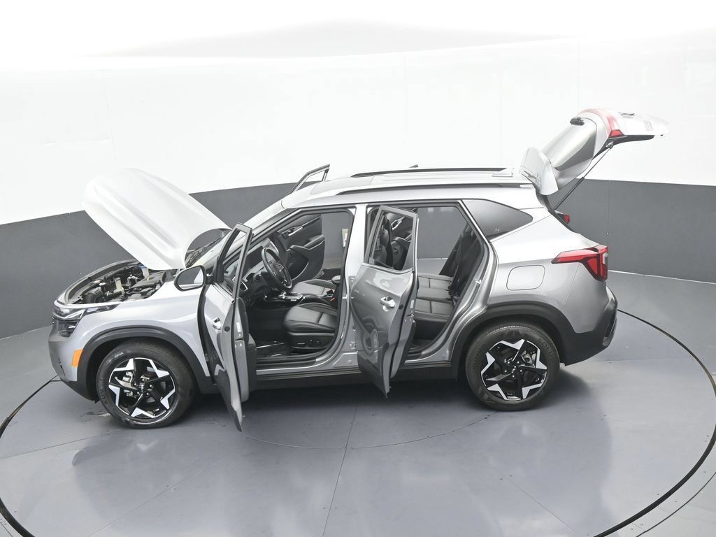 Used 2025 Kia Seltos EX w/ EX Sunroof Package FWD image 62
