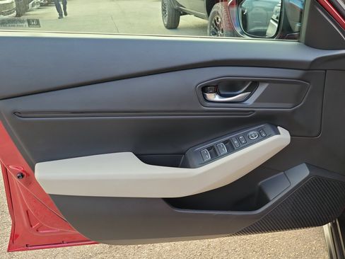 Used 2025 Honda Accord SE image 19