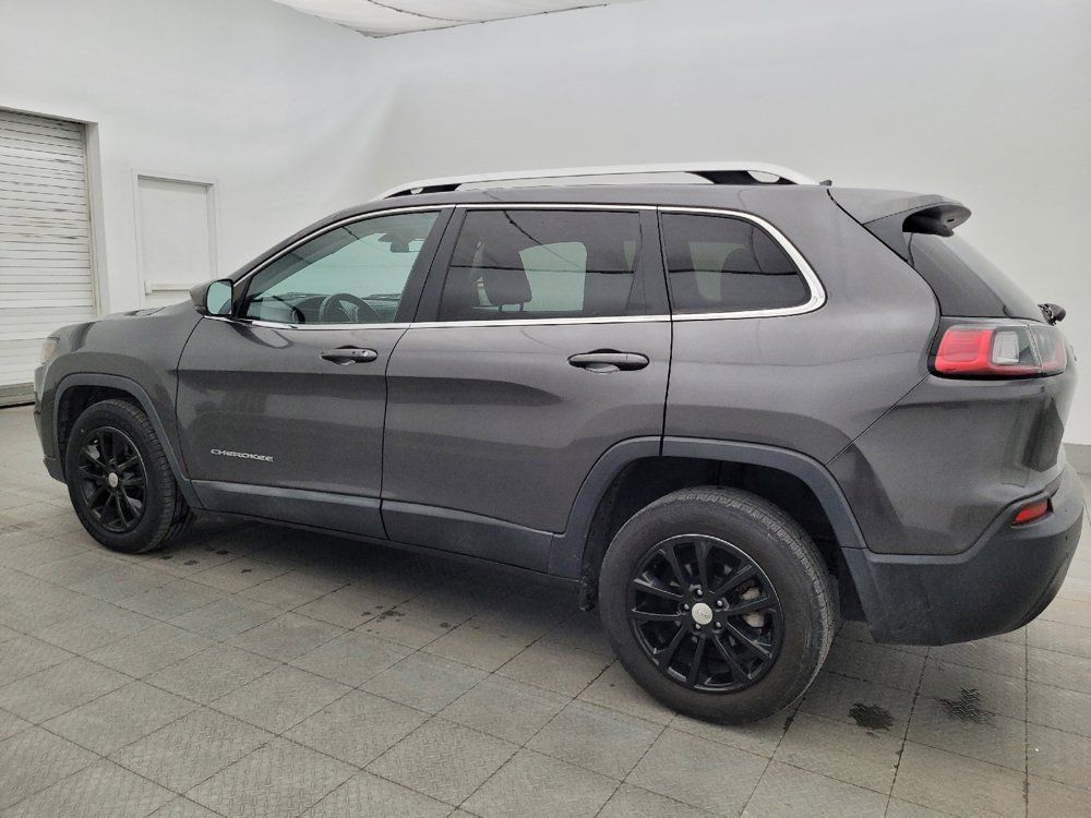 Used 2019 Jeep Cherokee Latitude Plus FWD image 3