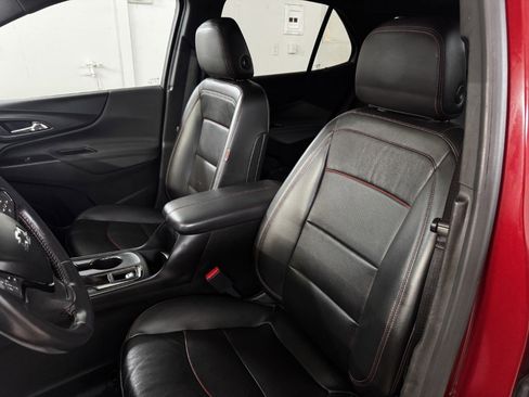 Used 2022 Chevrolet Equinox RS w/ RS Leather Package AWD/4WD image 18