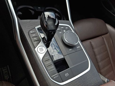 Used 2021 BMW 430i xDrive Coupe w/ Premium Package image 14