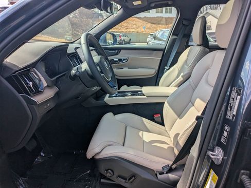 New 2026 Volvo XC90 T8 Ultra w/ Protection Package Premier AWD/4WD image 23