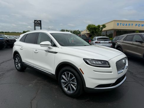 Used 2022 Lincoln Nautilus FWD image 1