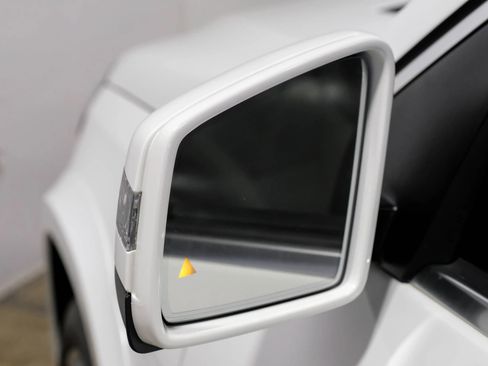 Used 2017 Mercedes-Benz GLS 550 4MATIC image 35