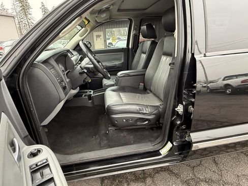 Used 2008 Dodge Dakota Laramie image 10