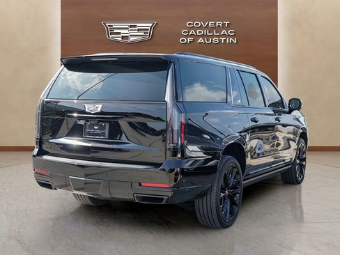 New 2026 Cadillac Escalade ESV Platinum Sport w/ LPO, ONYX Package AWD/4WD image 8