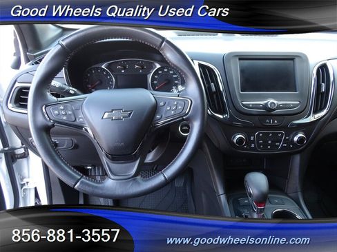 Used 2022 Chevrolet Equinox RS w/ LPO, Floor Liner Package image 15