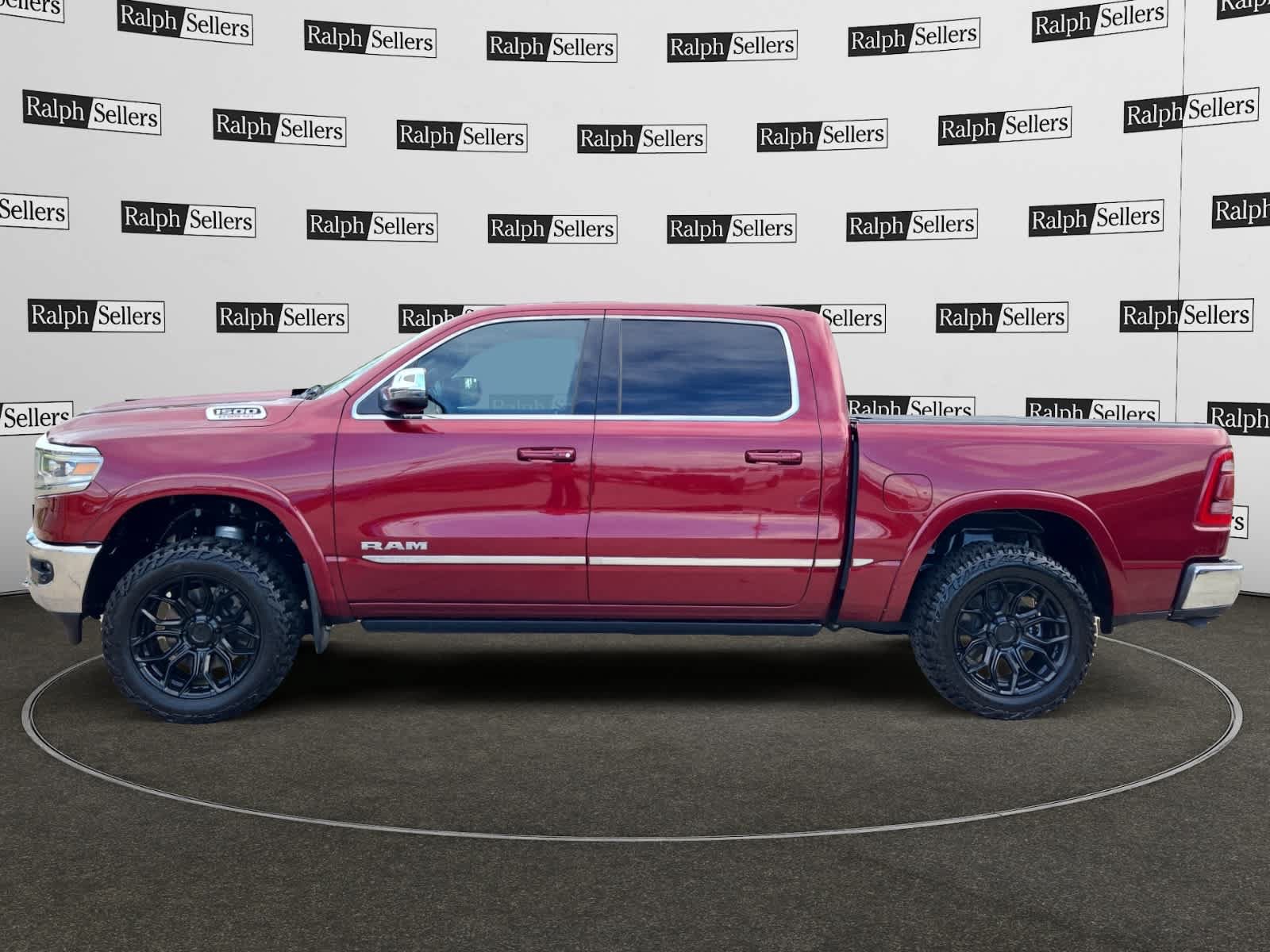 Used 2023 RAM 1500 Limited AWD/4WD image 3