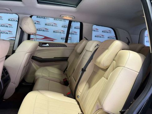 Used 2019 Mercedes-Benz GLS 450 4MATIC image 40