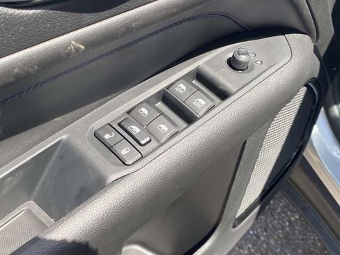 New 2026 Jeep Compass Latitude AWD/4WD image 15