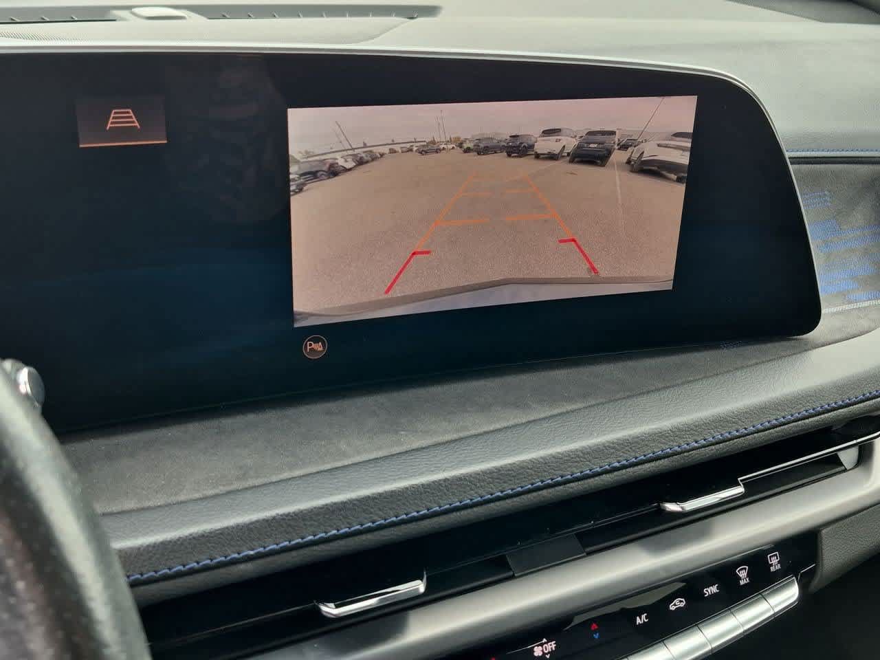 Used 2024 Cadillac XT4 Sport w/ Cold Weather Package AWD/4WD image 30