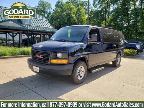 Used 2015 GMC Savana 2500 LS image 1