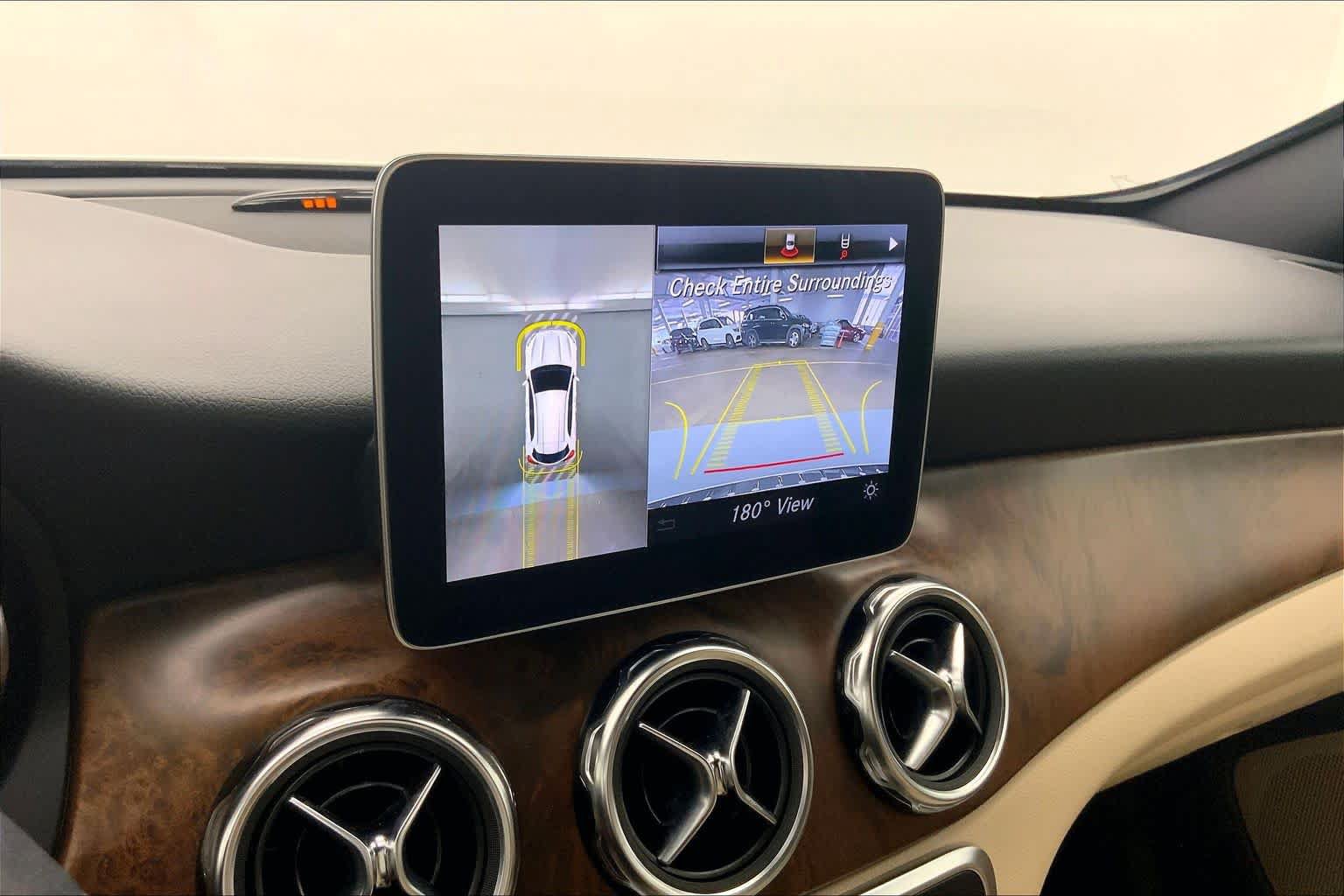 Used 2019 Mercedes-Benz GLA 250 image 24