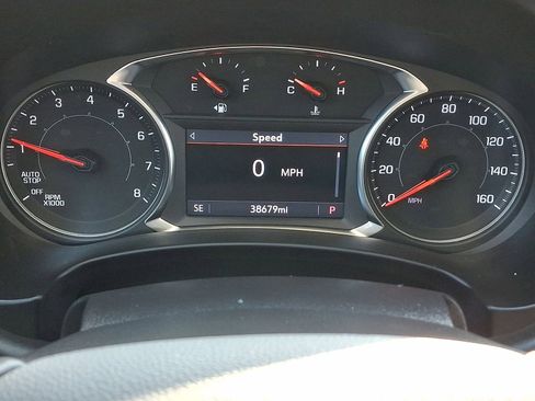 Certified 2022 GMC Terrain SLT w/ Tech Package image 13