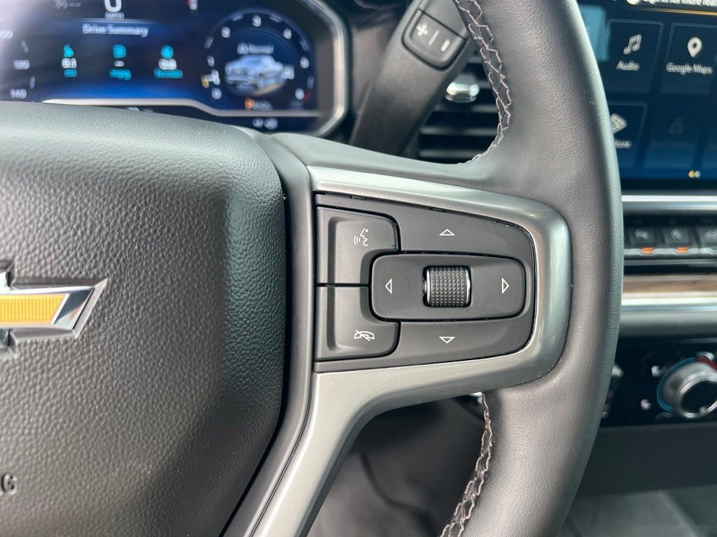 Used 2024 Chevrolet Silverado 1500 LT AWD/4WD image 42