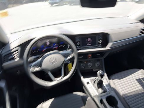 Certified 2024 Volkswagen Jetta S FWD image 8