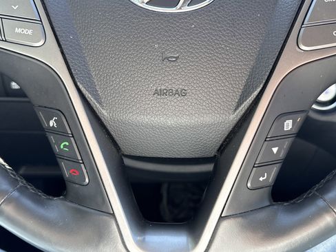 Used 2019 Hyundai Santa Fe XL image 26