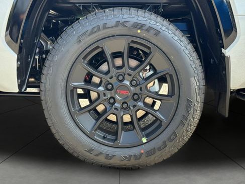 New 2026 Toyota Tundra Platinum AWD/4WD image 31
