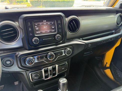 Used 2020 Jeep Wrangler Unlimited Sport S AWD/4WD image 19