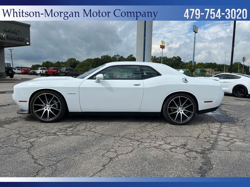 Used 2022 Dodge Challenger R/T image 8