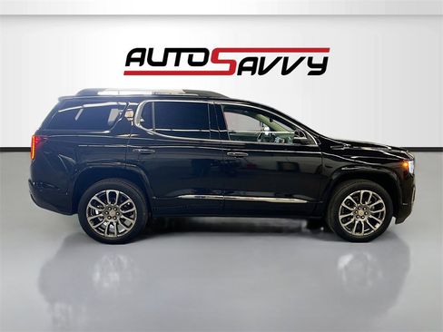 Used 2022 GMC Acadia Denali w/ Denali Ultimate Package image 8