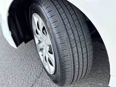 Used 2024 Toyota Corolla LE FWD image 8