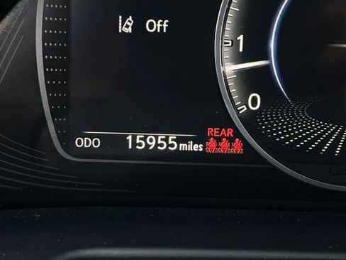 Used 2024 Lexus ES 350 w/ Premium Package image 22