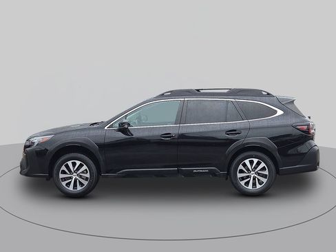 Used 2023 Subaru Outback Premium AWD/4WD image 6