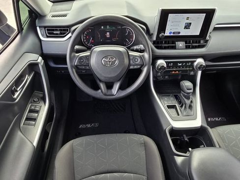 Used 2023 Toyota RAV4 XLE w/ Convenience Package FWD image 12