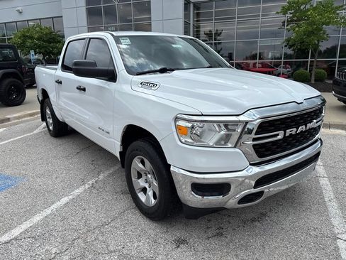 Used 2023 RAM 1500 Big Horn AWD/4WD image 7