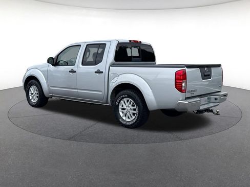 Used 2019 Nissan Frontier SV RWD image 3