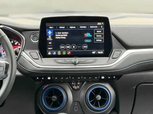 Used 2025 Chevrolet Blazer RS w/ Driver Confidence II Package image 11