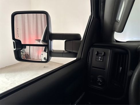 Used 2019 GMC Sierra 2500 2WD Crew Cab w/ Sierra Convenience Package image 37